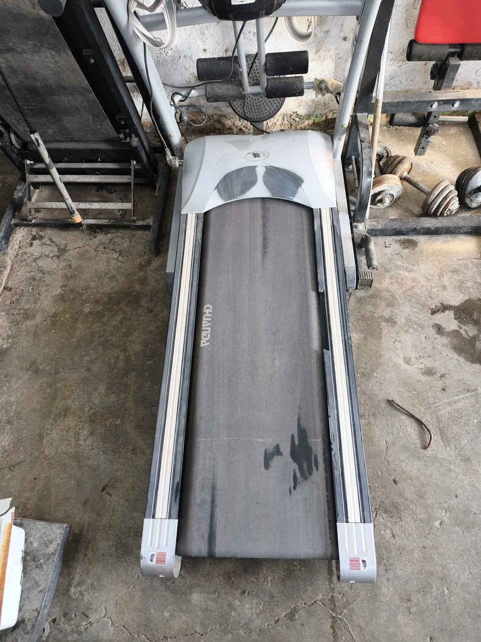 السلام عليكم.  ***********

متاح جهاز جري ١٦٠ كيلو دبل ماطور (جبلي )

١٤٠ كيلو ماطور واحد 

ويا مصطبة جهاز عقلة جهاز بطن كركوك, العراق
