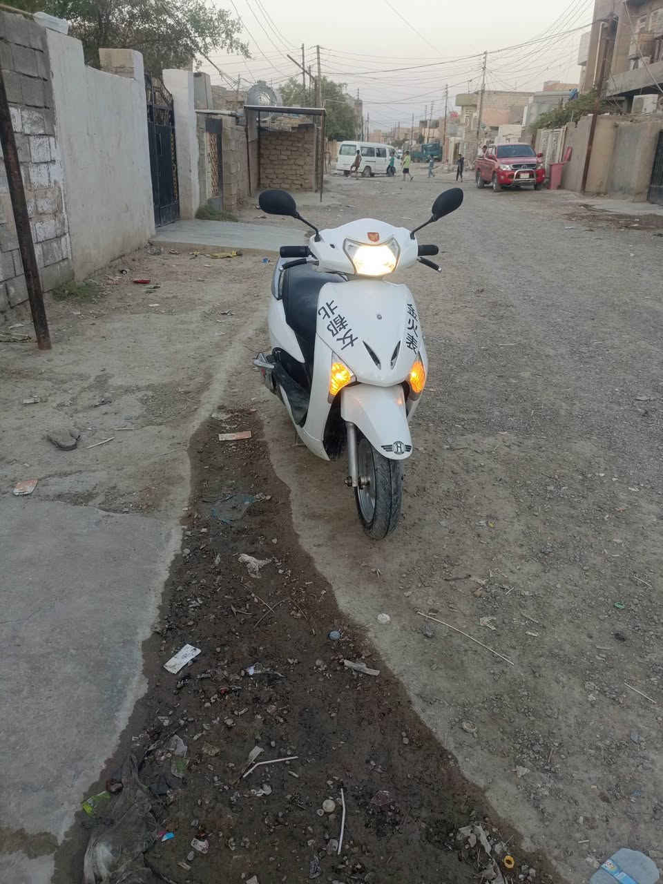 ليدي ليدي للبيع معمر جديد الاستفسار عل هاذ ارقم ***********
