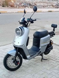 شحن • ٢٠٢٥ • خمس بطاريات