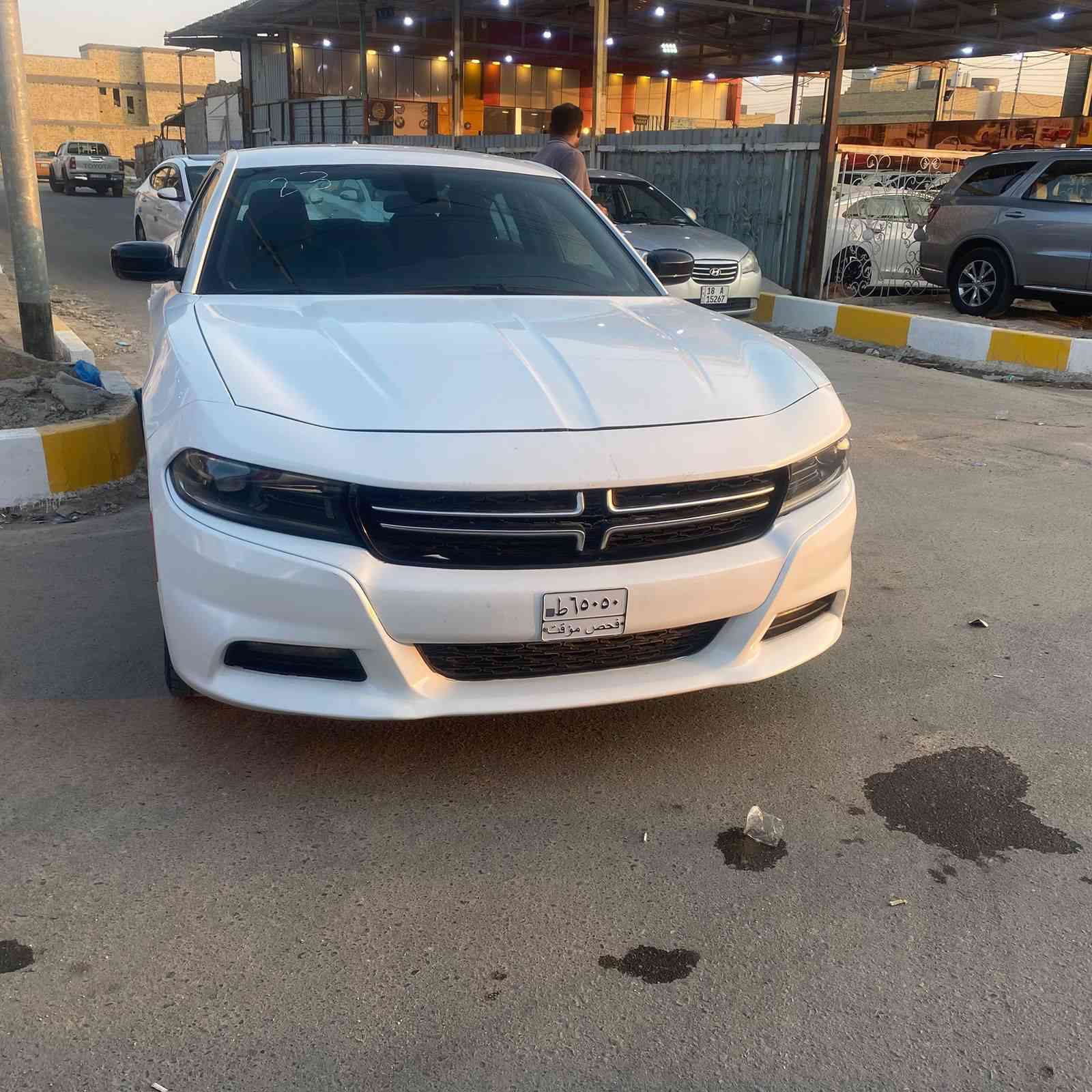 جارجر للبيع او مراوس حسب القناعه
موديل 2023 آخر اصدار 
بدون رقم 
شواصي كفالة لا حار ولا بارد 
لغد راجع عل بارد 
حادث موضح بالصور 
سياره جاهزه  مابيها نقص 
محرك 3600
شاشه جبيره
ماشية 48
سياره جاهزه سعر 215
واتساب ***********
