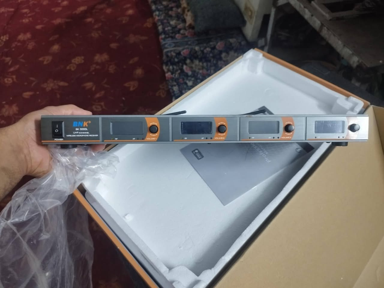 نك مايك منضومه رباعيه
العدد قطعتين ماركه معروفه
السعر 125 وبي مجال 
بابل ***********
