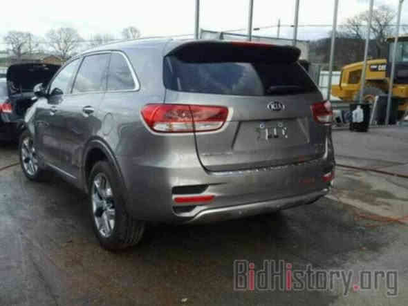 سورنتو للبيع وارد امريكي 2017 فول مواصفات واحد على واحد ماشيه 80 ميل رقم بغداد بسمي حادثه مثل ما موضح بل صوره فقط كلشي ما مبدل ابيع مستعجل السعر 220 وبيه مجال 
***********  مكاني بابل المسيب
