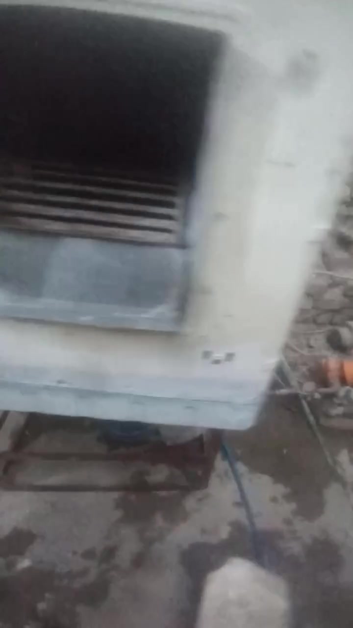 مبرده الونا حجم ٢ونص ماطور كبير سرعتين الجعب مالتهه مبدله جديد نضافه ٧٠ بلميه جاهزه شغاله السعر ٩٠ مكان حي الإعلام تقاطع درويش


**إذا كنت صاحب هذا الإعلان وتريد حذفه لأي سبب، رجاءا أرسل رسالة إلى الدعم الفني**