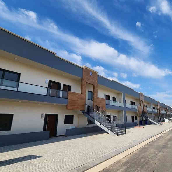 🏠 شقة للإيجار في مجمع بوابة الكاظمية 
المساحة 130م2 
الطابق الأول
🔹 الإيجار: 500 ألف
🔹 الخدمات: 70 ألف
للاستفسار والتواصل:
📞 ***********
