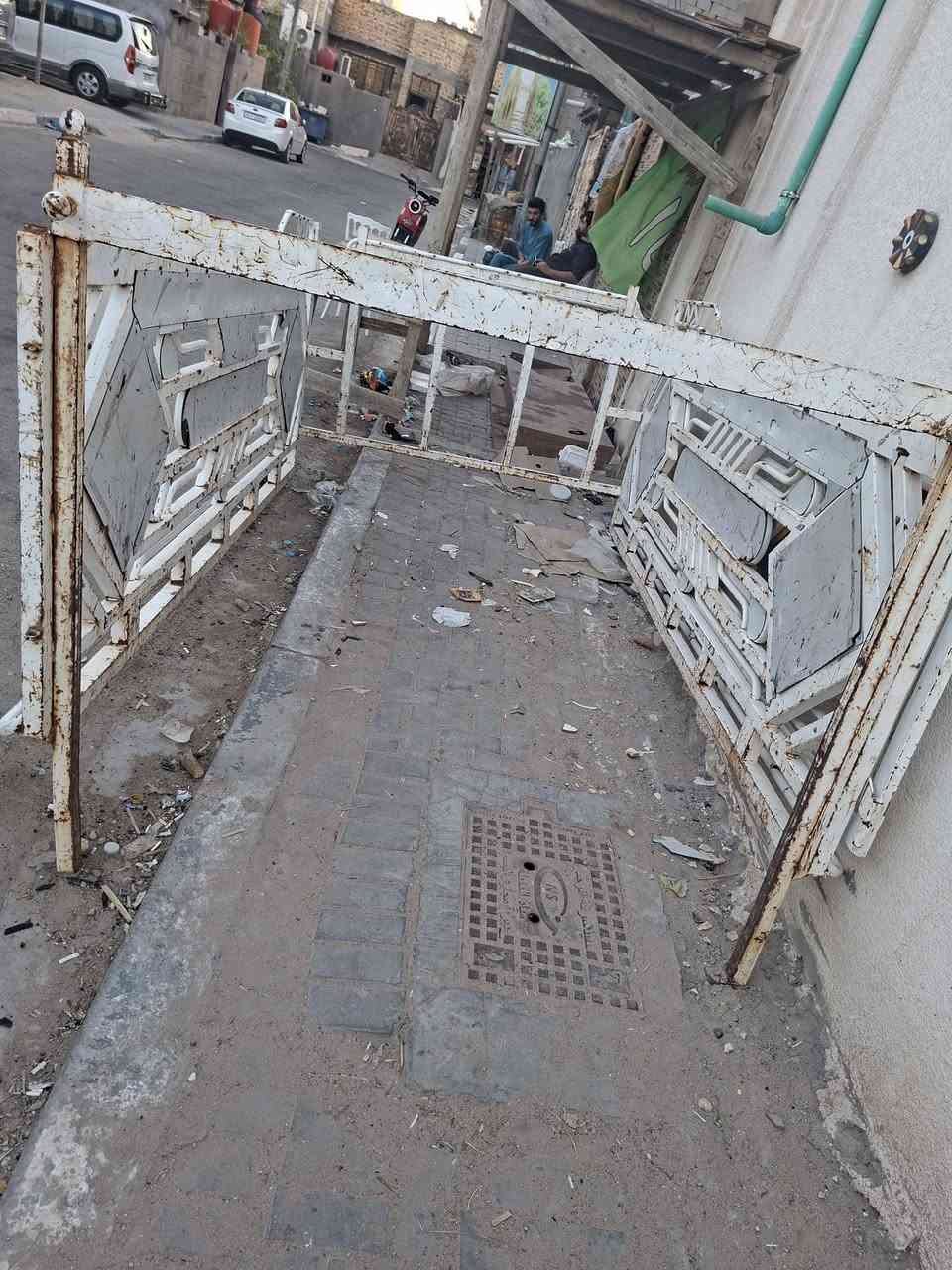 سلام عليكم محجر كيه نثيه تفصال زبير مكان بصره حيانيه دور الشرطه سعر 700 رقم ***********
