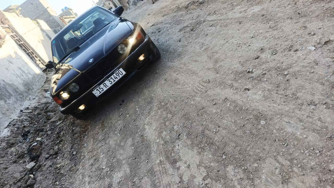 السلام عليكم 730 6 سلندر رقم انبار السنويه باسم ثاني يوم تحويل الثانويه لل 31 سياره ورد اوروبي بدون تبريد سياره جاهزه من كل النواقص اي نقص بالسياره ماكو من عدد تبريد العنوان بغداد السعر 65 موديل السياره 93
***********
