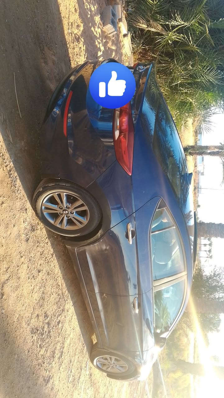 السلام عليكم ورحمه الله وبركاته.. النترا وارد فول مواصفات..محرك 2000لاتنقيص ولابخار ..گير بلاد..معلايه گازگيت بدون دوانز بانزين عادي داخل Vip ثلاث انضمه قيادة عادي سبورت ايكو هيتر كشن هيتر سترين رادار فتحة سقف اشاير بالمري تحكم جهتين كروز بصمه تشغيل بصمه ابواب بصمه صندوق اناره ترحيب صندوق ذكي فتح عند الاقتراب مانع انزلاق..الضرر دعاميه اماميه  وخشم البنيد بارد وبرانكيته خفيفه ايرباك ستيرن طاك... سياره ليبل واحد لاتبديل ولاصبغ مكان الرمادي الجزيره السعر 133$وبيها مجال تحويل مباشر..... تلفون *********** موجود واتساب.. تحياتي..
