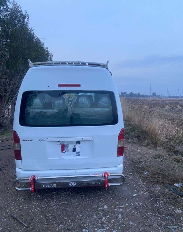 سلام عليكم جنبي عاليه مديل 2014سياره بسمي حره مداور ثاني يوم سياره مكينه جديده كير جديد اكسل مال هايسه تبريد ثلج تخم تاير باب كهربأي وبيها بس الهلالات ملكطات وجوه القبق مال البانزين شبر  ومبينه راده عل بارد (***********)
