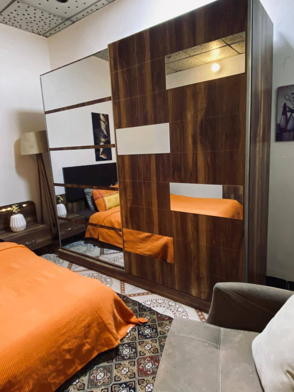 غرفه 5 قطع ب400
نظيفه 💯 💯


**إذا كنت صاحب هذا الإعلان وتريد حذفه لأي سبب، رجاءا أرسل رسالة إلى الدعم الفني**