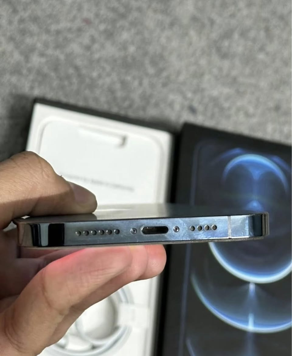 السلام عليكم ١٢بروماكس الذاكره٢٥٦الجهاز شرق اوصط نضافه١٠٠ماداخل تصليح ابدد البطاريه٨١ السعر ٥٢٥وبي مجال قليل هاذه رقمي ***********
