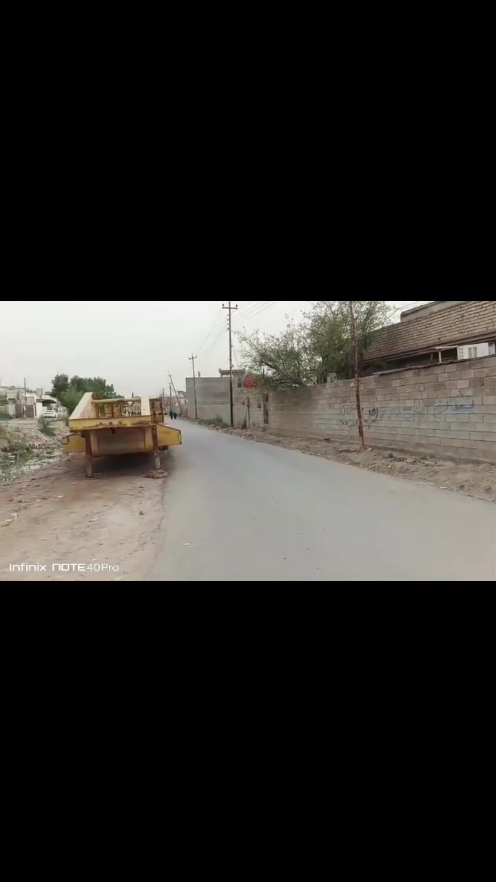السلام عليكم  

دار 🏠 للبيع المساحة  320 م.ركن  بناء 

حديث طابوك  الارضيه  رفت  

وبمواد درجة اولى  صب مركزي  

يحتوي  البيت  ع  6 غرف نوم   

حمامات    2      غربي وشرقي 

وصاله.  ومطبخ.    واستقبال  

كراج      وحديقة  100م 

خدمات مي كهرباء تبليط مجاري 

يبعد عن الشارع العام  100م 

البيت  وجه  شارع رئيسي   عرض 30م   

الموقع  بغداد جسر  ديالى الجديد السايد الواحد منطقه الكرغوالية  مقابيل  اسواق  الهدى  

اللأستفسار  الانتصال  ***********
