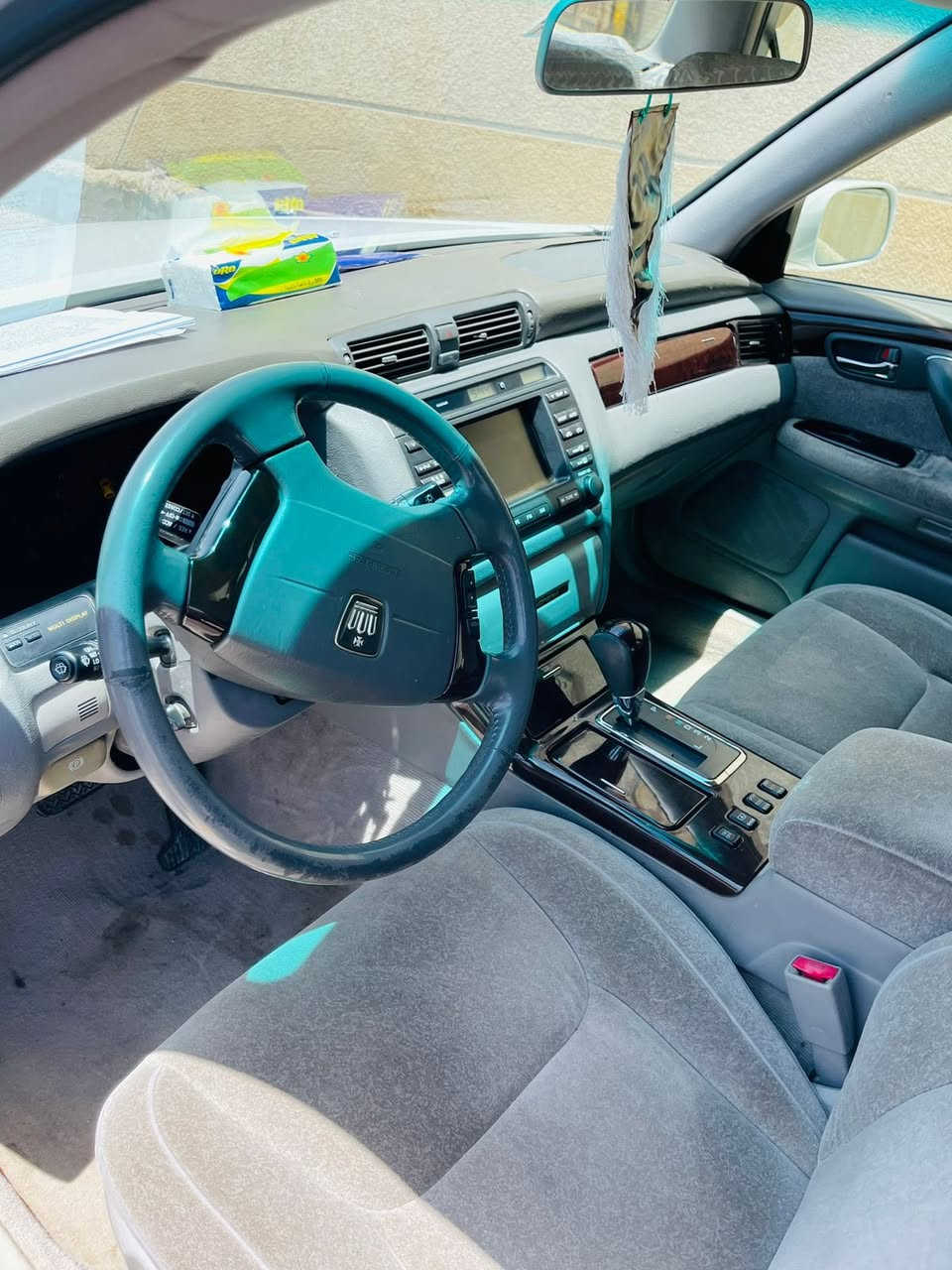 سلام عليكم جنون فول موصفات ما عده الفتحه اربع دكم تحكم ستيرن تبريد فول 
لسياره مكفوله كفاله عامه سعر 90 وبيها مجال لمو شراي لا يتعبني مكان قرنه بني منصور ***********
