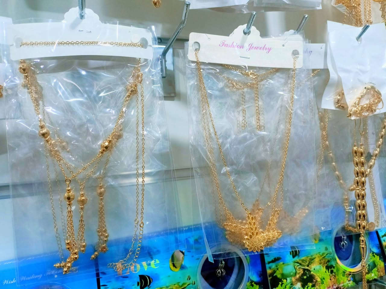 وصل الجديد زورونا قيصرية الفجر اكسسوارات نرجوسه رقم المحل 12


**إذا كنت صاحب هذا الإعلان وتريد حذفه لأي سبب، رجاءا أرسل رسالة إلى الدعم الفني**