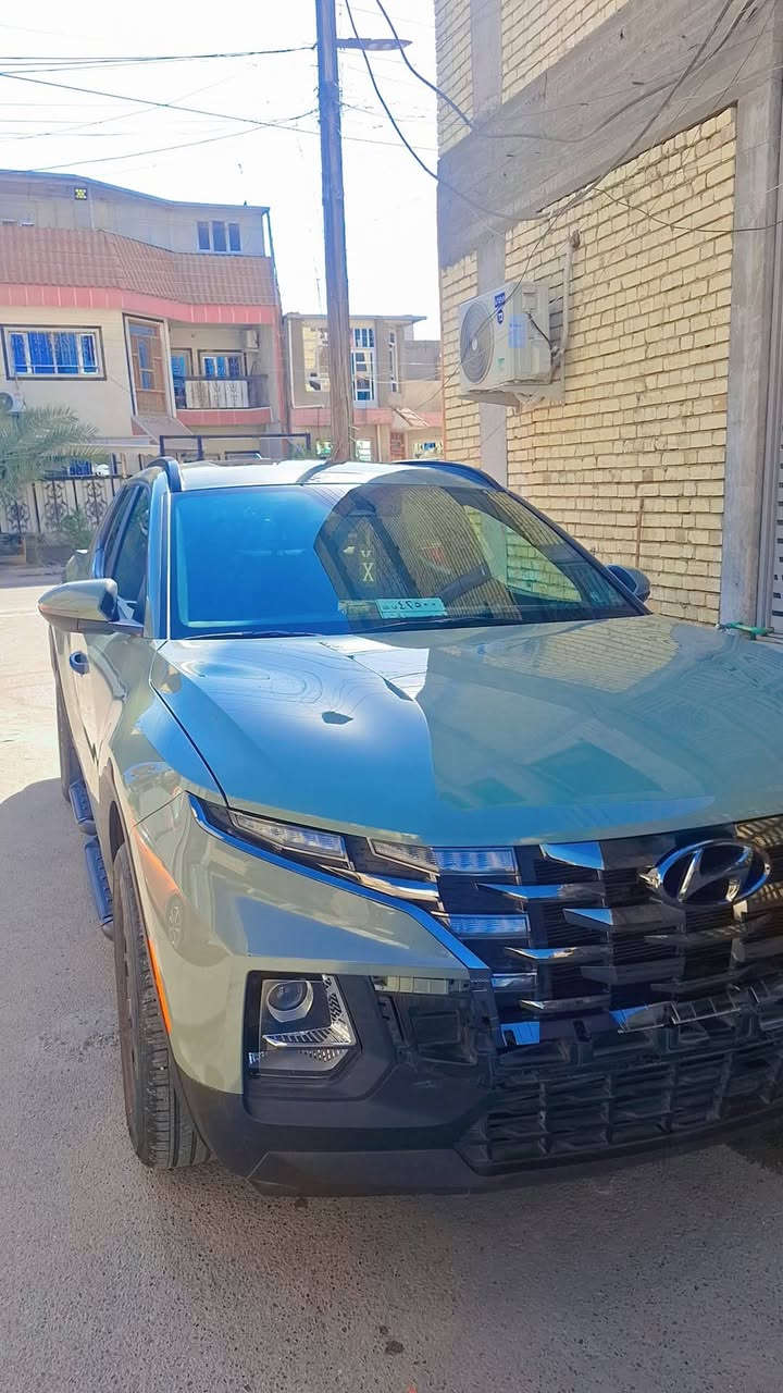 السلام عليكم شباب للبيع هيونداي_سانتا كروز 2022 (مواصفات HTRAC)وارد امريكي
معروفة مواصفات HTRAC

السياره   فحص موقت و جاهزه 

سعة المحرك : 2.5

 نظام الدفع : كلي HTRAC

ناقل الحركة : اوتوماتيك 8 سرعات

الوقود المستخدم : بنزين

حادث السياره : جاملغ يسره وطخه بل البنيد

حاله الايرباك : سليم بدون ايرباك

سعر السياره : 190$ و بيه مجال بسيط

#مواصفات

بصمة تشغيل عن بعد 

فتحة سقف

رادارات 

قيادة ذاتية

توقف ذاتي 

كشنات تدفه ‏                                              

كشنات كهرباء 

مري هيتر / رادار / كاميرا

دفع رباعي  نضام جبلي وثلجي وترابي اوتوهولد . 

ويل كروم 19 احلى شكل

ايوكس وبلوتوث و USB يعمل

مApple CarPlay / Android Auto

دخول ذكي نظام 

حاجب ليد

حماية بودي / 3 مكان خزن

نقطه عمياء

مراة تعتيم

اشاراة بالمراياة الجانبيه                                   

 فول تحكم ستيرن                                    

كير أوتو + عادي + شفرات ستيرن

اوتو بريك +بريك بصمة

شاشة كبيره

نضام قيادة + سبورت + نورمل + سمارت

مثبت سرعة

تحديد المسار 

دمامات صوت بالدشبول وبالصندوق 

رادار الخطوط البيضاء 

شحن اللاسلكي

‏شاشة إلكترونية

الخريطة

‏AUTO HOLD

مصابيح خلفية LED

للاتصال ***********
