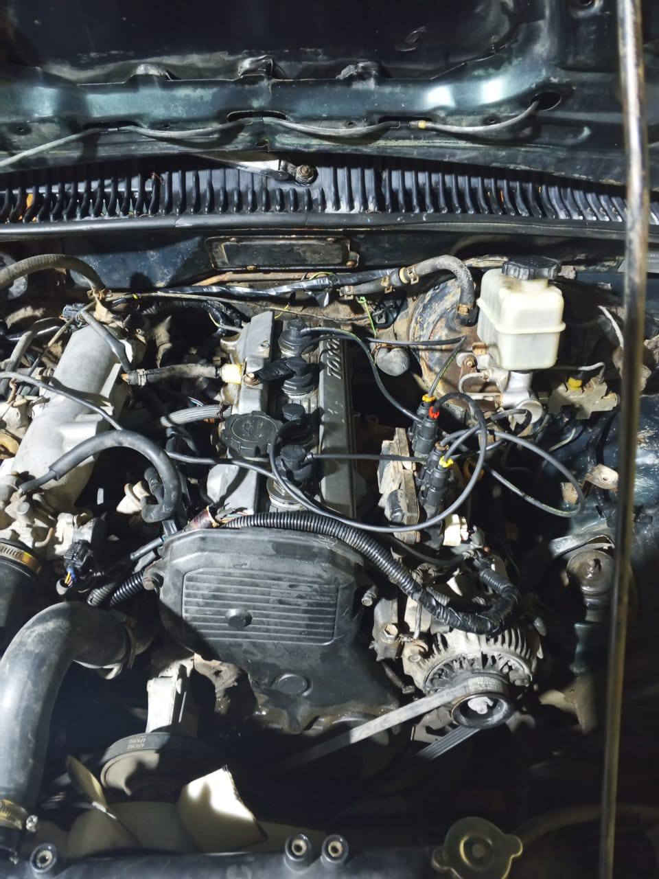 كيا للبيع السعر 27 ورقه وبيها مجال رقم بابل المكان شاميه حي العسكري سياره نظيفه وحلوه ***********
