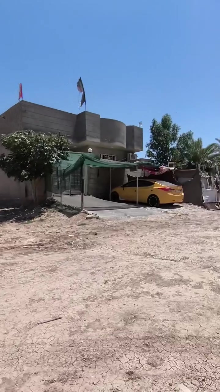 قطعه طابو صرف مساحتها ٢٠٠متر مدفونه وجاهزه للبناء مكانه طويريج أم الهوى الجديده نهاية شارع دينار مقابل مجمع الزهراء السكني السعر السعر خاص أو إتصال ***********
