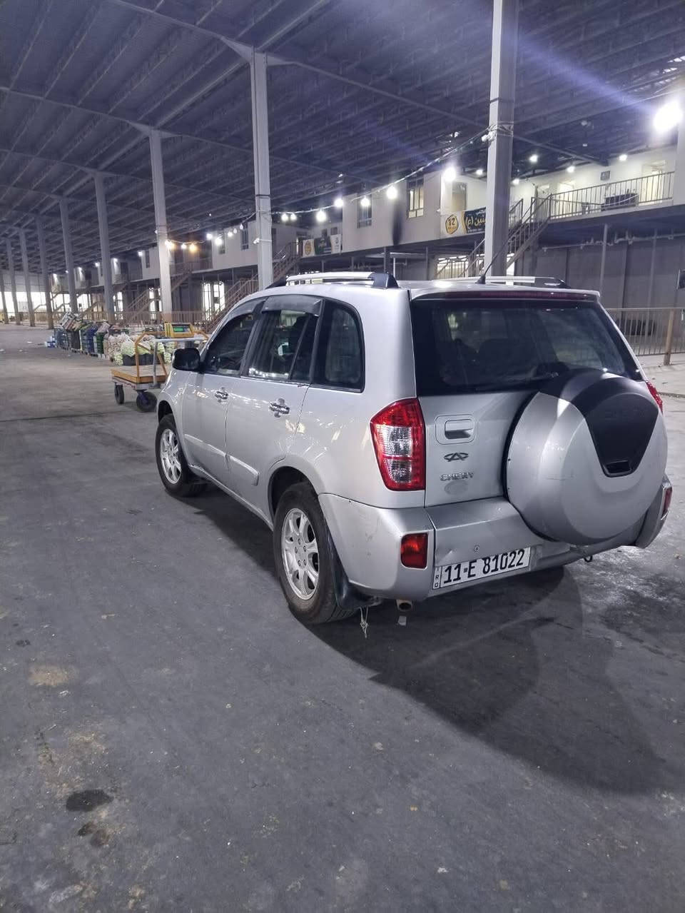 شيري تيكو
مديل ٢٠١٣ 
المواصفات
كشنات تدفئه تبريد 
كشنات جلد 
تحكم ستيرن 
شاشه كامره 
ويل كب 
رقم بغداد هزه جديده 
كير كهربائي
السعر ٥٥ وبيه مجال 
الرقم ***********/***********
المكان حله شارع ٦٠
