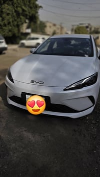 تحية طيبة... سيل 5   seal 05  زيرو  مرقم  ١.كامرة ٢.داخل جلد ٣.حساسات ...