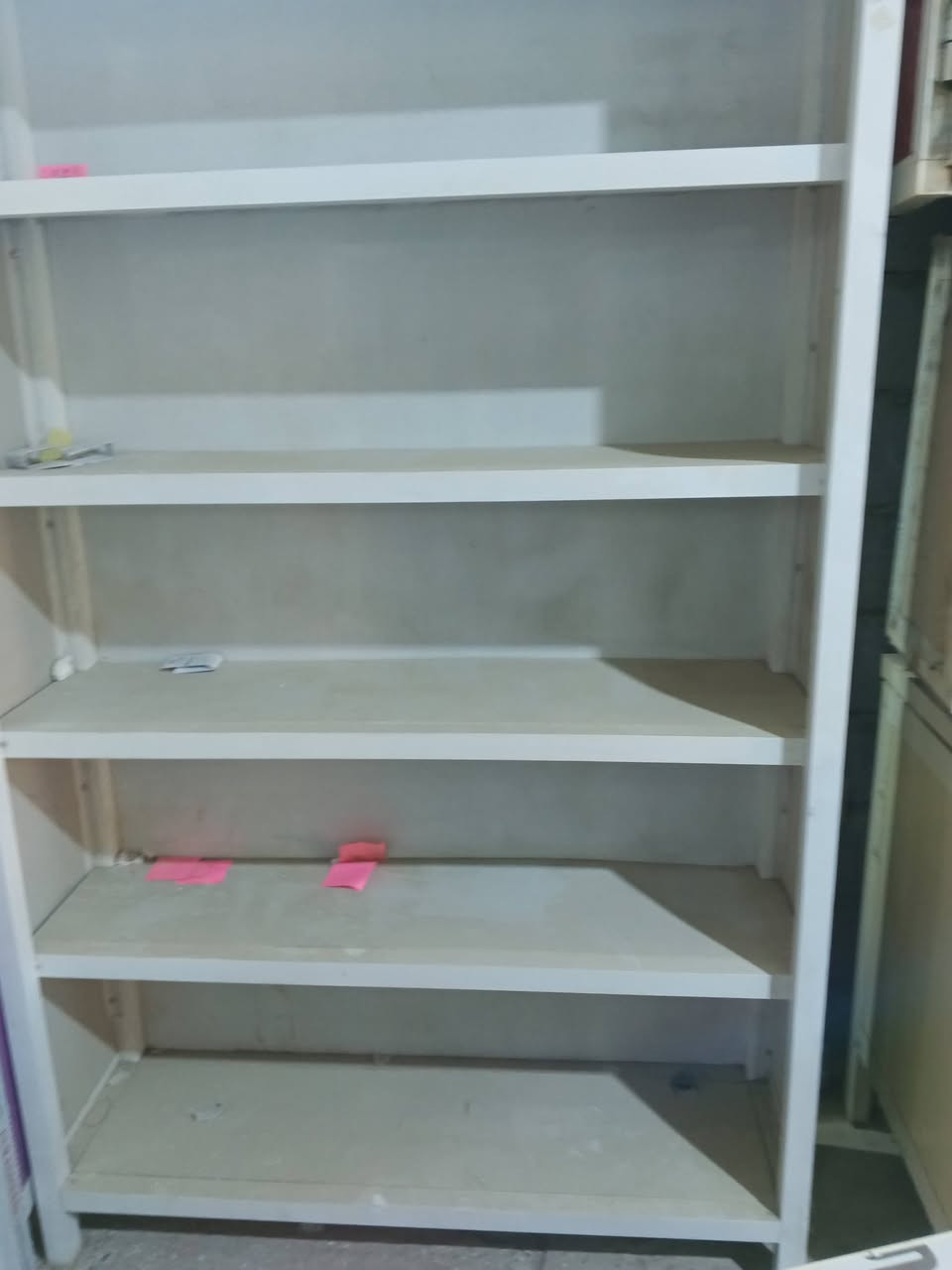 رفوف صيدلية 11رف مع زاوية مستعملات خلي رقم وتعال شيلعن بس بالمعقول
***********
