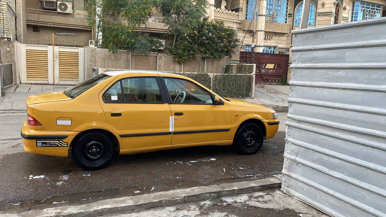 السلام عليكم شباب سمند للبيع موديل 12سياره مكفوله لا ضربه ولا صبغ نصبه كلش حلوه مكينه كير تبريد خير من الله السياره تخم تاير جواها سنويه 28 هيئه غرامات صافيه تستلم  سعره 35 مكانه حي العامل ***********
