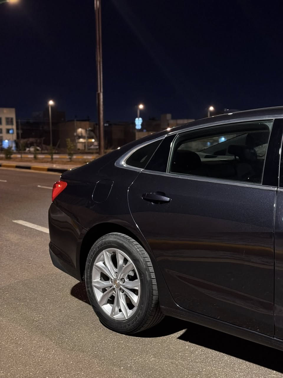 ماليبو 2023 ❤️‍🔥
37 ميل 
حادث خفيف قطعتين ( بنيد + باب عكس سايق ) 
سعر اخو البلاش 
مكاني كربلاء 
اتصال فقط او واتساب 
***********
