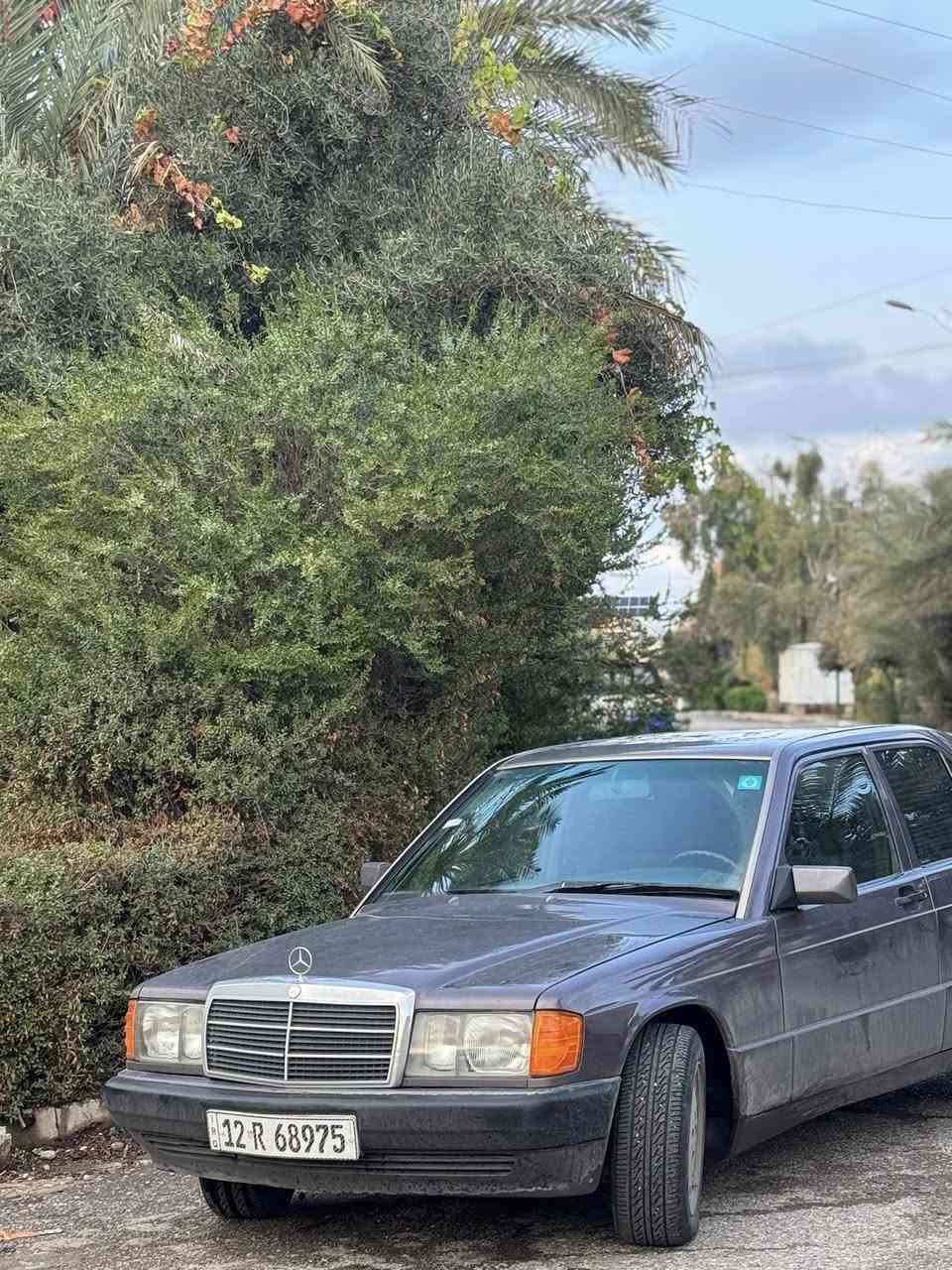 المبروكة مرسيدس 190E طيارين
 موديل 1991 :
رقم أنكليزي حديث باسمي شرط التحويل سعر 68 بيها مجال بسيط رقم نينوى لون بنفسجي 
العنوان : موصل،حي العربي
الرقم:***********
