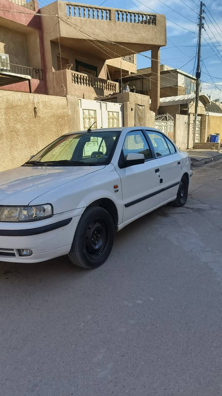 سمند مديل 12 رقم بغداد انكليزي باسمي تحويل مباشر هزة جديدة السياره حلوة وكاعده وخير من الله بس بابين الصدر والورا مرشوش كلير فقط لا ضربه لا معجون ومكينه وكير كامله مكفوله حلوه گلب واطلع السعر (50) وبيها مجال مكان بغداد البياع الرقم (***********)
