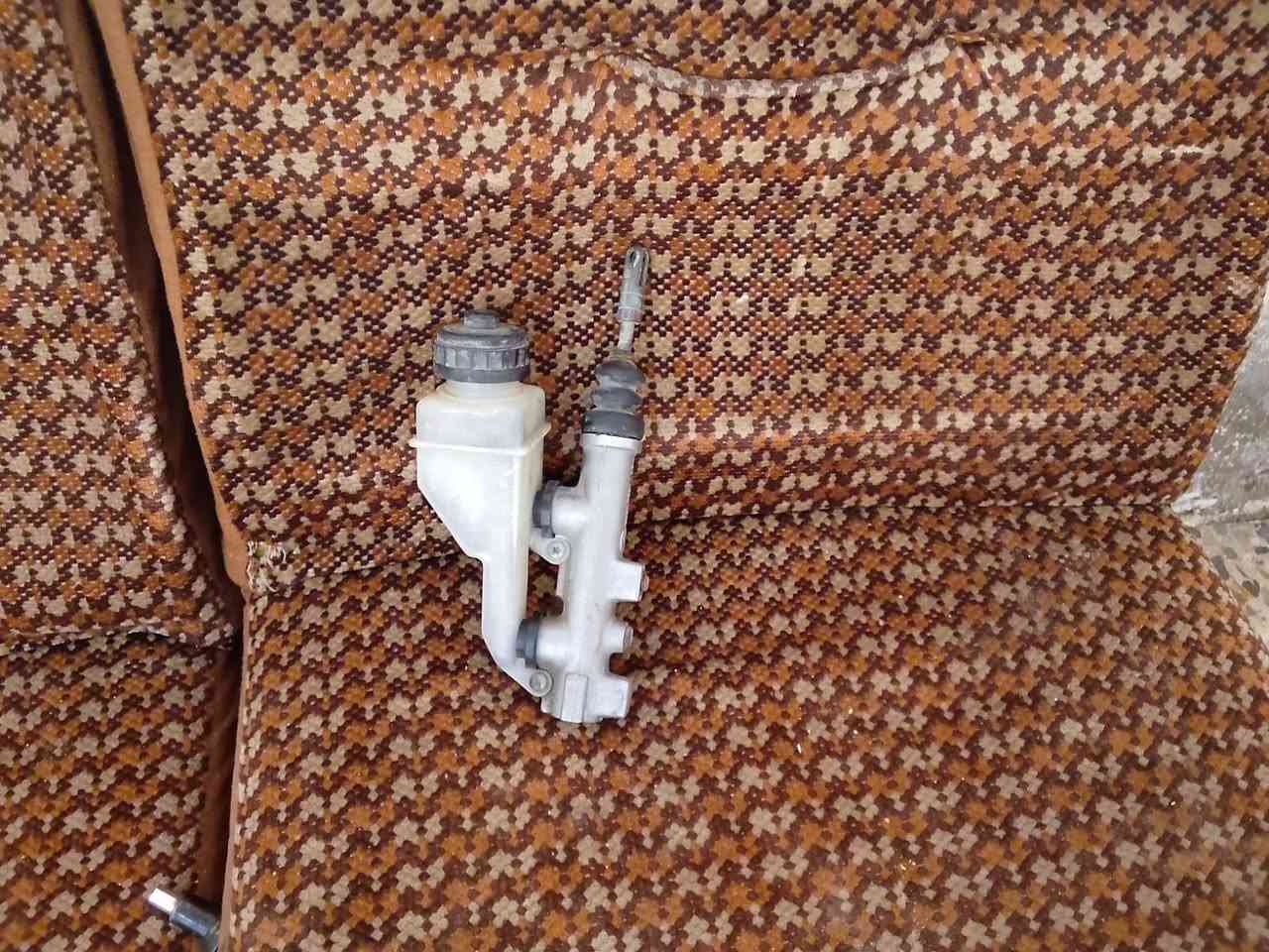 السلام عليكم غراض مال تكتك للبيع شرط الشغل مكاني سبع قصور ***********
