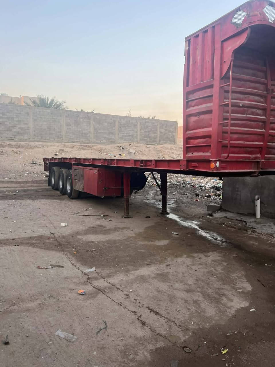 سلام عليكم عربانه اللبيع دناكير ١٤ السعر ٥٠وبيه مجال ***********
