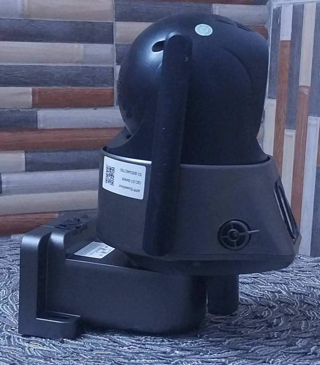 للبيع كامرا  بوليسية
كامرا تعمل عالكيبل تايبسي 
تعمل وايفاي ويمكن وضع رام خزن 
السعر 50 الف تفيد اصحاب المحال
 والمنازل نظام التقريب 10s
للاستفسار الاتصال
 ***********
يوجد واتساب
