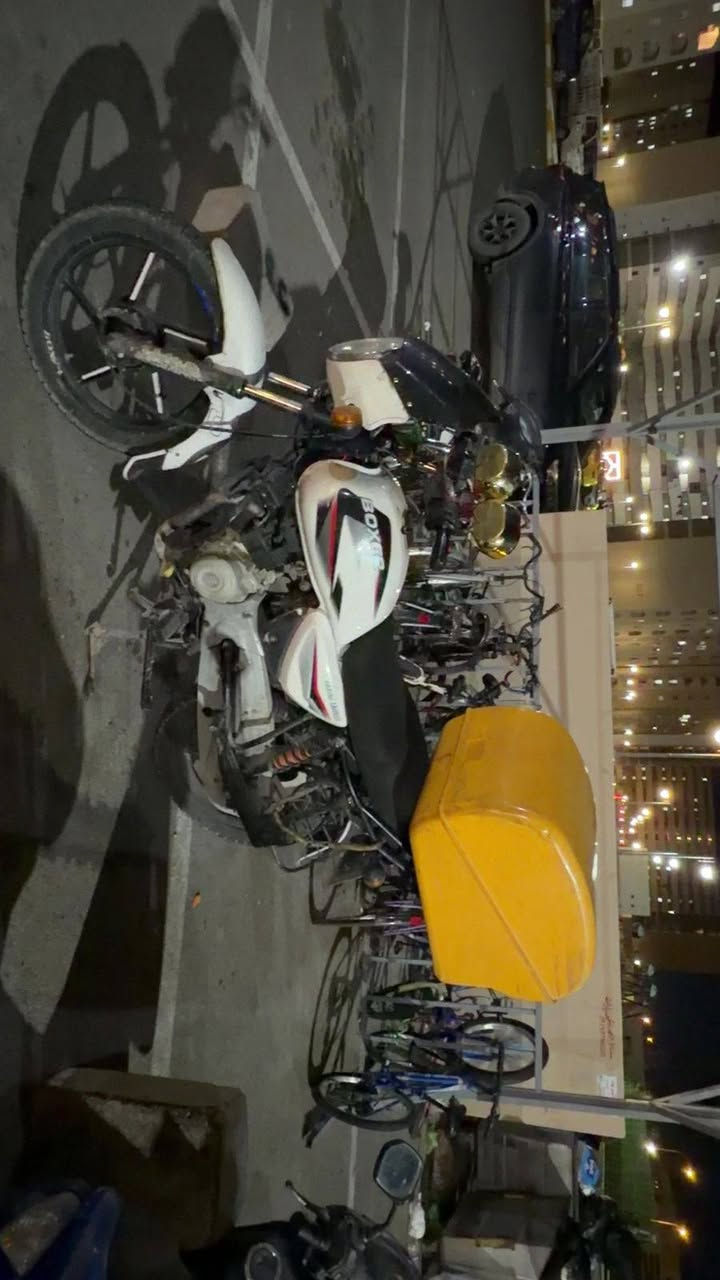 سلام عليكم بوكسر لبيع رقم تحويل ثاني يوم مديل 19 طالع 20 تراجه حيللل نضيفه وخير من الله مكينه تخبلل كله شغال بيه بكاني بسمايه سعر 1450 وبيه مجال حك جيه رقمي ***********
