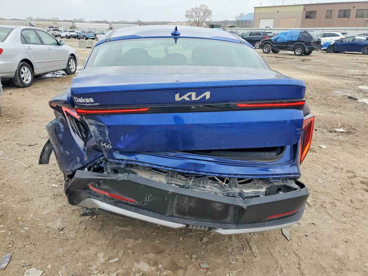 كيا k4 فول مواصفات ما عدا الفتحه موديل 2025
محرك 2000 دوش

واصل الحره الاردن 
واصل العراق
حسب الطلب
***********
