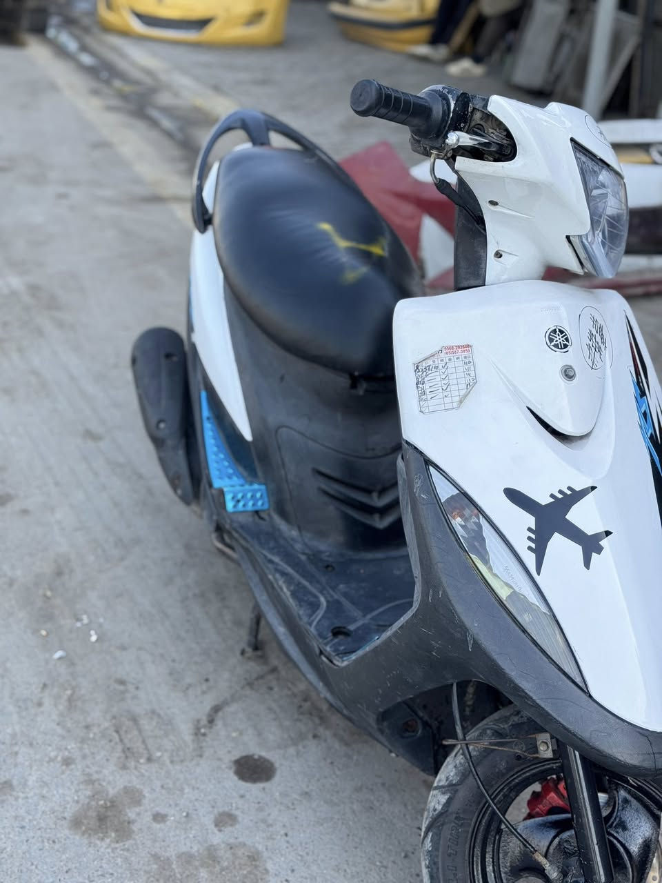 دراجة ماكس عدلة للبيع
الدراجة مكفولة كفالة من التاير للتاير 
مابيهة اي نقص الدراجة مال رمبة 
كلهة شغالة سلف هندر كهربائيات 
الدراجة كلهة علة وضع البلاد 
السعر 850 وبيهة مجال 
العنوان بغداد المشتل
رقم :***********
