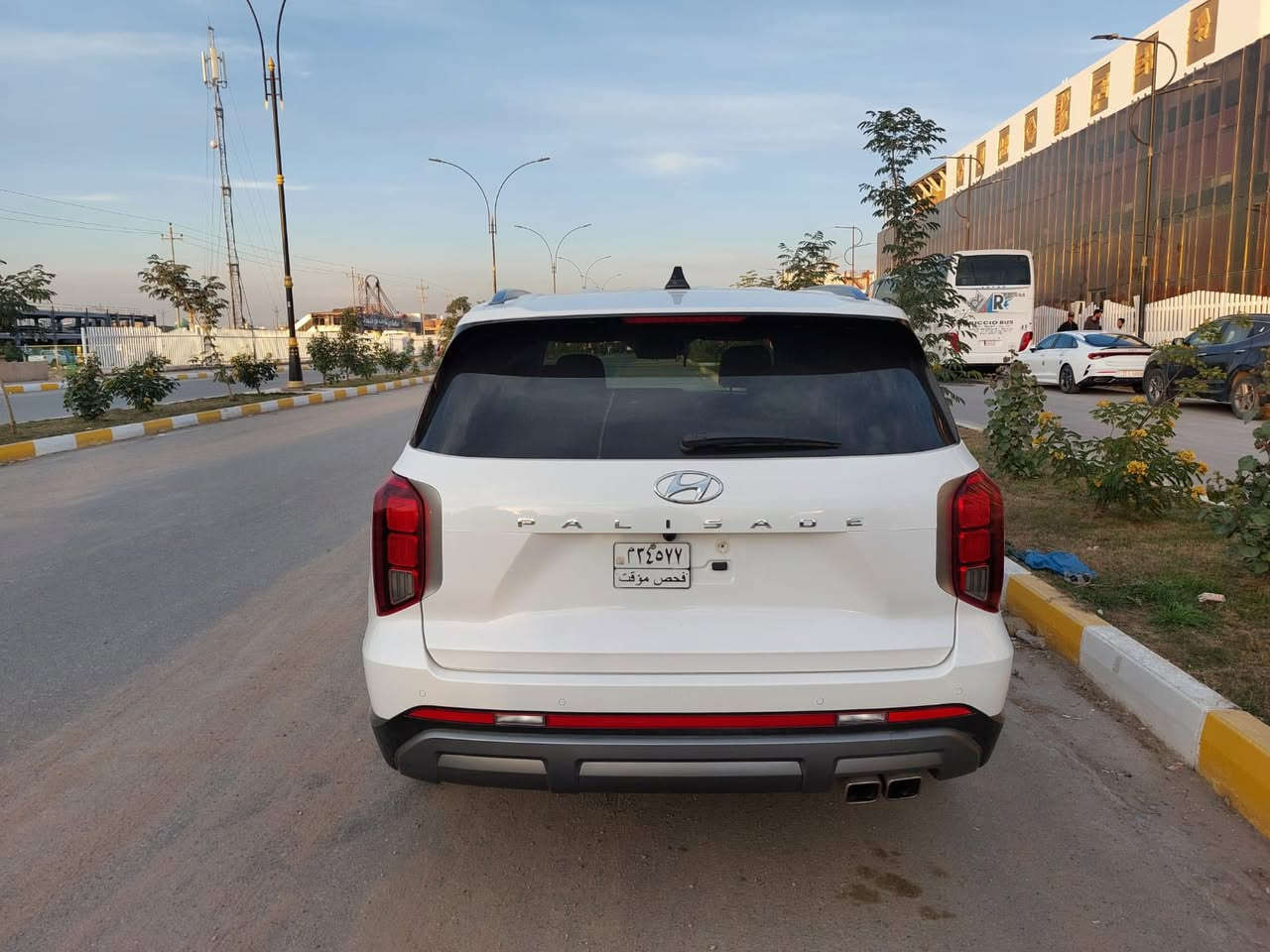 بلسايد وارد امريكي موديل 2025  رقم فحص 
تقرير مياه أمطار 
زيرو ماشية 2700 كيلو قابل للزيادة 
فئة SEL بريميوم 
دواخل جلد 
5 كاميرات
فتحة سقف واحدة 
ومواصفات أخرى  
السعر 260 $
تترقم جميع المحافظات
مكانها ناصرية 
رقم صاحب السيارة
***********
