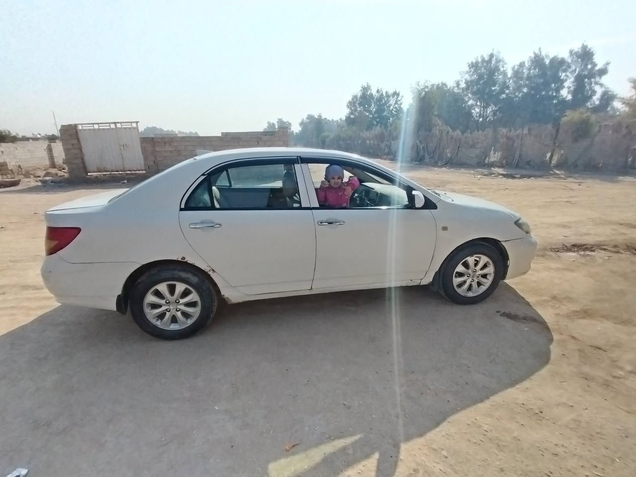 السلام عليكم ورحمة الله
بي واي دي اف ٣ موديل ٢٠١٢ اوتوماتيك
سياره جاهزه بيه قطعتين صبغ بيبان ٢ جاهزه تخم تاير تبريد تدفئه حداديه جديده رقم نجف انكليزي ادامه كامله تخم نوزل ابلك عبوه كله جديد رايده ٥٥ وبيه شويه مجال للطيبين مكاني نجف ابو صخير ***********
