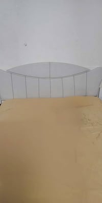 طقم ٥ قطع • نضافة ٩٠٪ • قابل تفاوض