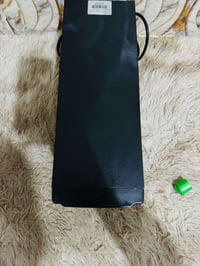 يوبس ٣٠٠٠ • شاشة • نظيف