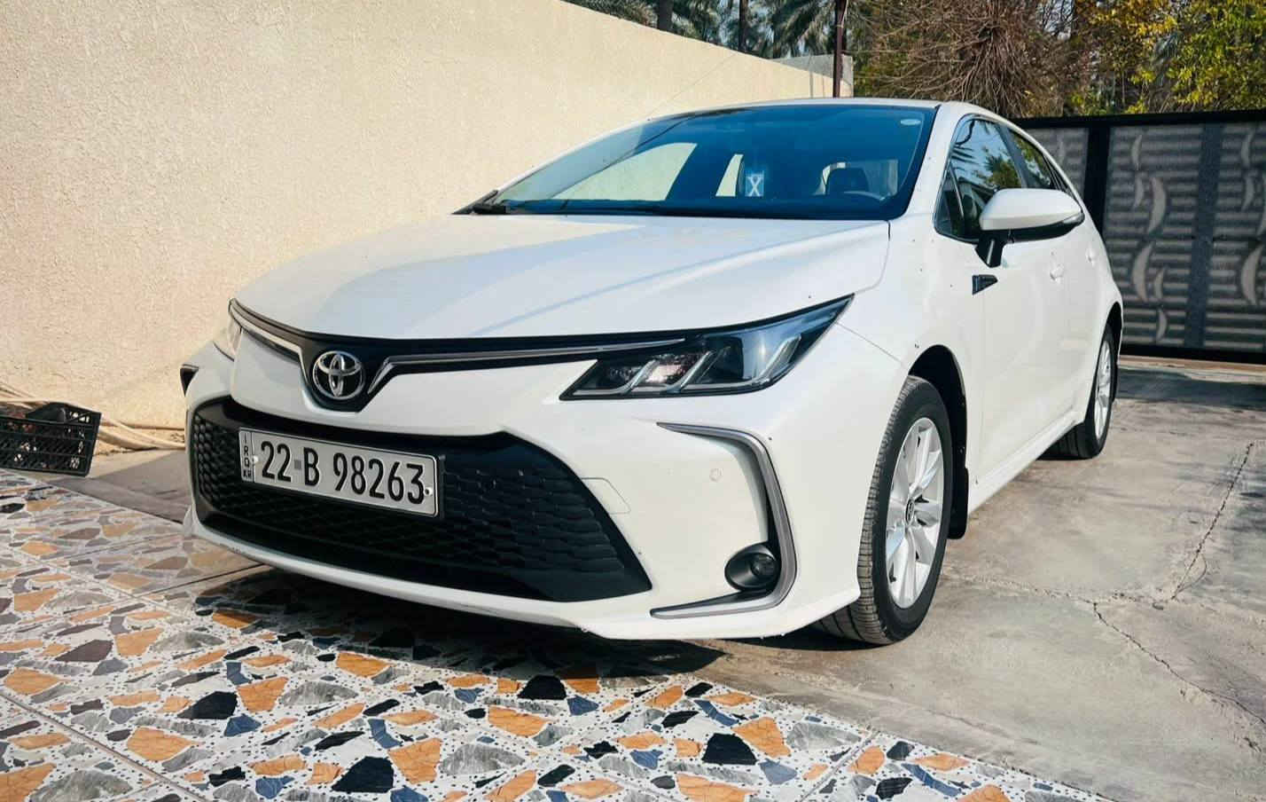 تويوتا كورلا 
موديل 2024 خليجي
ضمان تويوتا العراق (SAS ساز)🟥✅
سياره كفاله عامه من دعاميه لدعاميه 
 فتحة بانوراما 
صيانة وادامه السياره بشركه فقط 
حجم المحرك 1800 
نوع الوقود بانزين
ماشيه 55 الف كم 
دخول ذكي بصمة تشغيل بصمة 
شاشة ديجيتل  
تبريد قطعتين 
ويل كب حجم الاطارات 16 
عدد 5 ويل كب 
سبير ما نازل خلاص 
حساسات امامي خلفي 
لايتات عدسة 
بك لايتات لد 
كشاف لايت لد 
مرآة قابلة للطي 
اشارة بالمرآة 
وضعيات قيادة 
مرآة داخلية عاكسة 

مكان السيارة بغداد التاجي 
رقم صاحب السيارة
*********** 
***********

السعر :: اطلبه بالتعليقات يصلك خاص 📩

#ادارة_الصفحه ⚡

ملاحظه / 🔴
مدير الصفحه غير مسؤول عن بيع وشراء واصوليات السياره نحن صفحه لعرض السيارات فقط.
