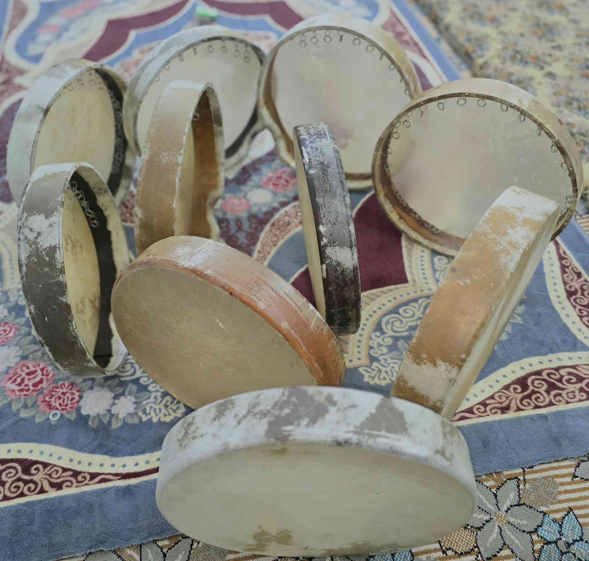 توجد لدينا وجبه من الدفوف الباكستانيه الاصليه شرط الضمان يوجد توصيل
العنوان ديالى بعقوبه 
سعر الزوج 95 مفرد 50 
للحجز واتساب فقط
***********
