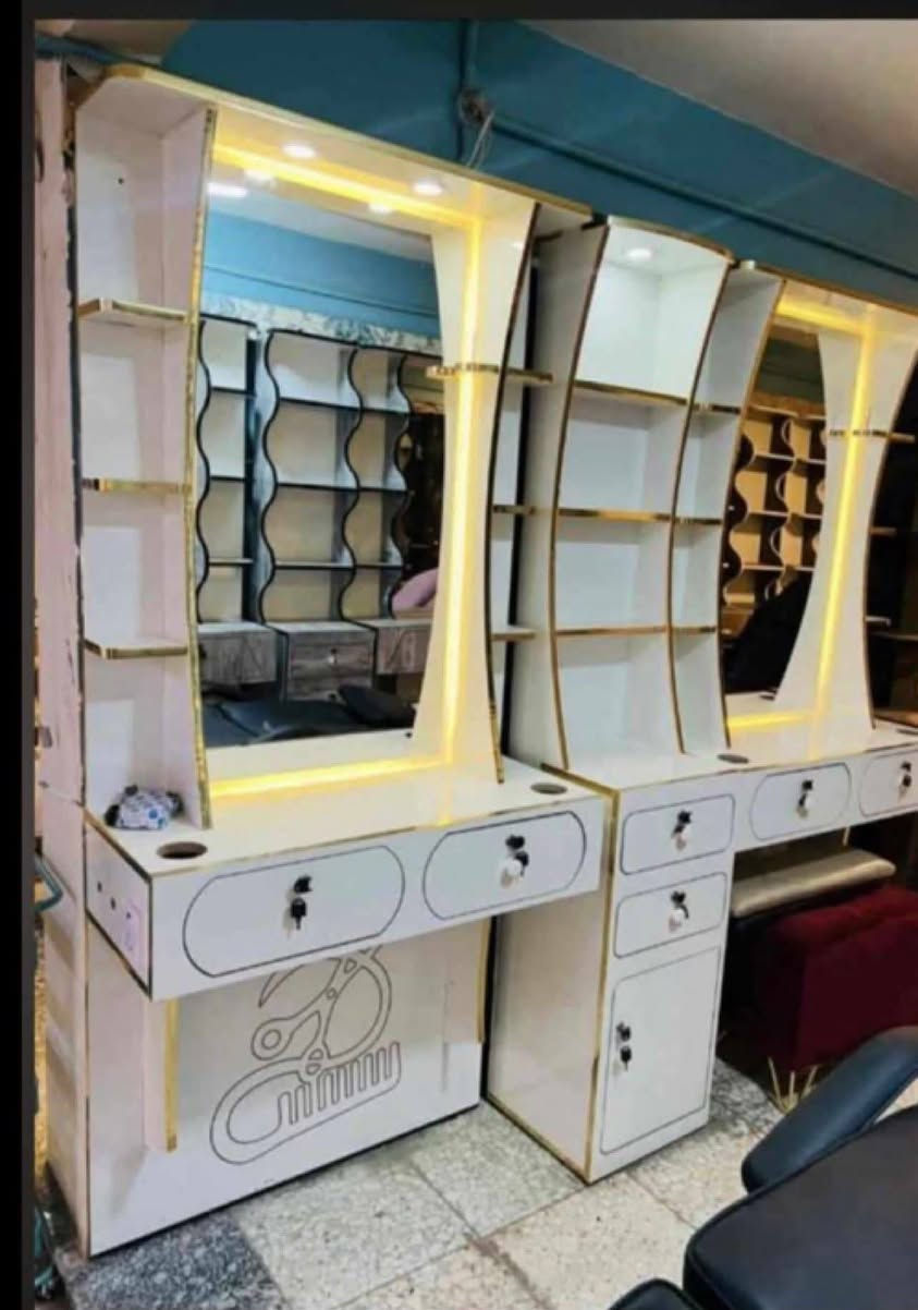 مجمع كاريزما لتجهيز الصالونات🌹
الـى زبائننـا الكرام....
فرحتنـا تكمل برضاكـم ..... 
كما وعدناكم ..... وعودناكم 
بكل ماهو جديد ومميز من الأثاث 😍
جديـدنا لهـذا اليوم👌
ديكورات تليق بصالونك 
وبأسعار مناسبـة 😍
توصيل كافه محافظات العراق
🔹🔹🔹🔹🔹🔹🔹
للحجز والاستفسار الإتصال ع الأرقام التالية 
☎️***********,,,,,استاذ اركان *********** حيدر
***********عبدالله
♦️♦️♦️♦️♦️♦️
آو زيارتنا ع العنوان التالي:.
كربلاء _حي العامل شارع المستوصف قرب صيدلية الساقي
