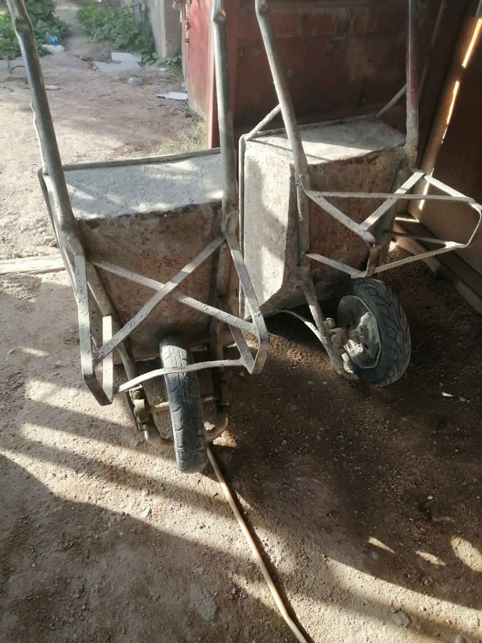 يوجد سكلةتعليق نظيفةكلش قياس4م وعربات خمسة تفصال حديدقوي وتايرات سكلةام القفل ***********
