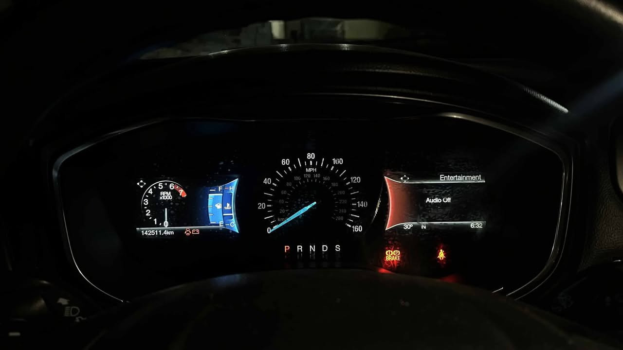 فورد فيوجين se2017
محرك 1500 تيربو
صبغ قطعة واحدة جاملغ
وبنيد تبديل وكالة
رقم اربيل بسمي سنويه وهزة جديد 
موصفات
شاشه جبيره
تشغيل بصمه
رمز دخول الابواب
سستم سماعات
كامره خلفيه
كار بلي
كير ماوس s
كشنات جلد بيج
كراسي ثنين كهرباء
شفتات استيرين
تحكمات استيرين كامل
ماسحات اوتو
لايت زنون
قطعتين تبريد
حساس دعاميه خلفيه
وبقيه الموصفات المعروفه
السياره حلوه ونظيفه
سعرها 125ورقه وبيها مجال
📍العنوان موصل
📞رقم ***********
