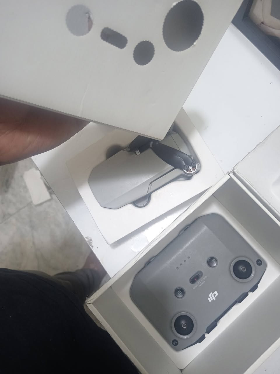 للبيع مني 2 كومبو 3 بطاريات سعر 500.ومني1 سنكل 230  مكاني كربلاء رقمي *********** توصيل موجود
