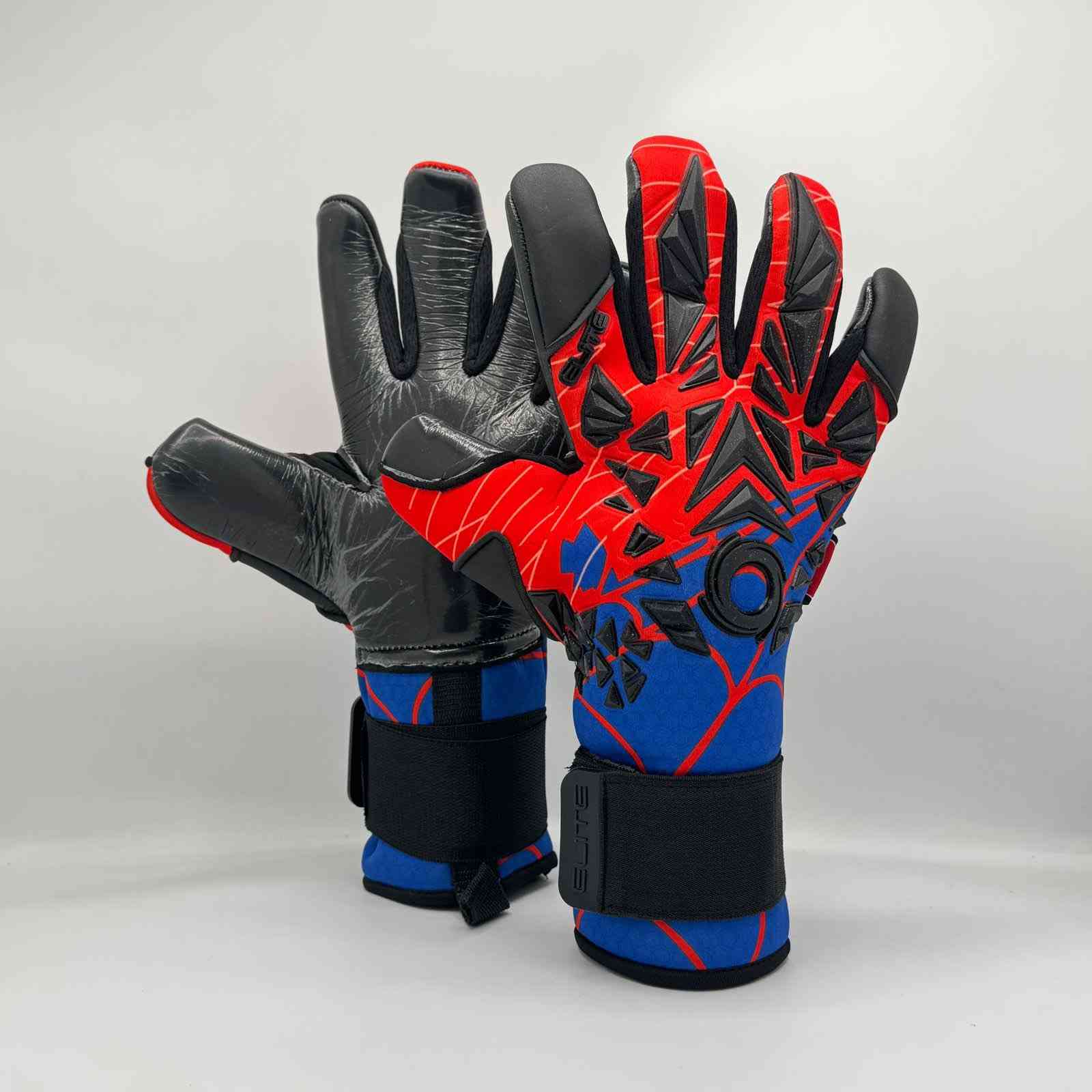 � قفازات الحارس الاحترافية 🔥
🖐 قبضة مثالية | 💪 تحمل عالي | 🏆 جودة ما تتغير

✅ خامات أصلية ومريحة
✅ ثبات ممتاز مهما كانت المباراة

📍 متوفر بمحل تجهيزات حسين مزهر الازبجي
📌 شطره عمارة الشاطئ، قرب جسر الحاج خيون


**إذا كنت صاحب هذا الإعلان وتريد حذفه لأي سبب، رجاءا أرسل رسالة إلى الدعم الفني**