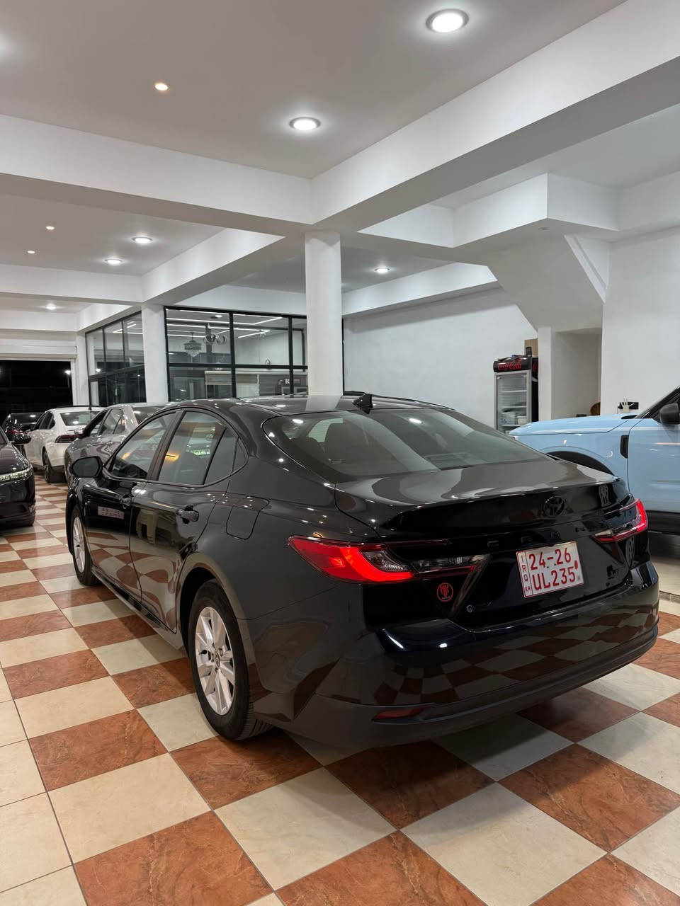 Camry Le 2025 
بجم و خلفي السيارة كبس
3 قطع صفحه صبخ بدون دواخل ايرباك كبس 
ماشية 13 الف ميل 
السعر 195 ورقة بيها شوي مجال 
***********☎️ دهوك, العراق
