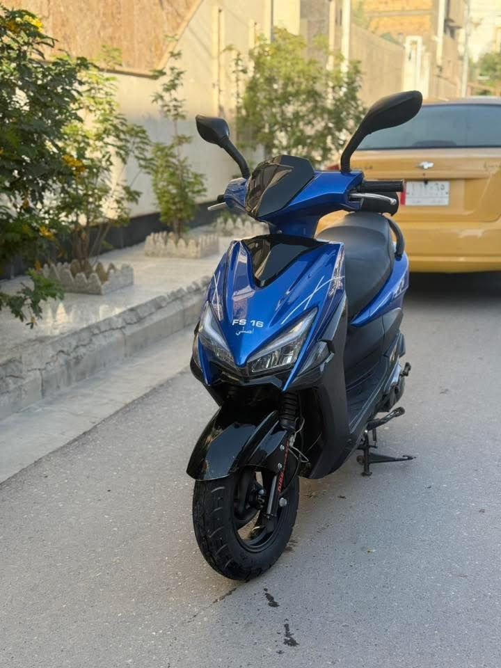 للبيع اف اس سكنس دراجه نضيفه ماعوزه شي 
سلف هندر كهربيات سكن عالي ناصي اشاير كله شغال وكامله
ابلاديه ما مفتوحه دراجه جديده سعره ٧٥٠ 
مكان ناصريه مركز موبايل 
(***********)
