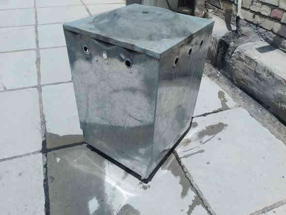 تنور السجاد للبيع 
السعر 65 الف 
مكاني بغداد الكماليه 
رقمي 
***********
