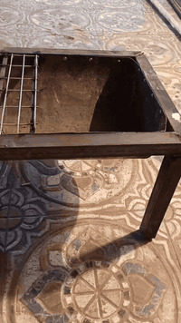 حداد متجول • سقيفة سندويج • قضاء عفك