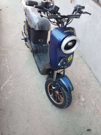 R9 • بطاريات منفوخة • شغالة
