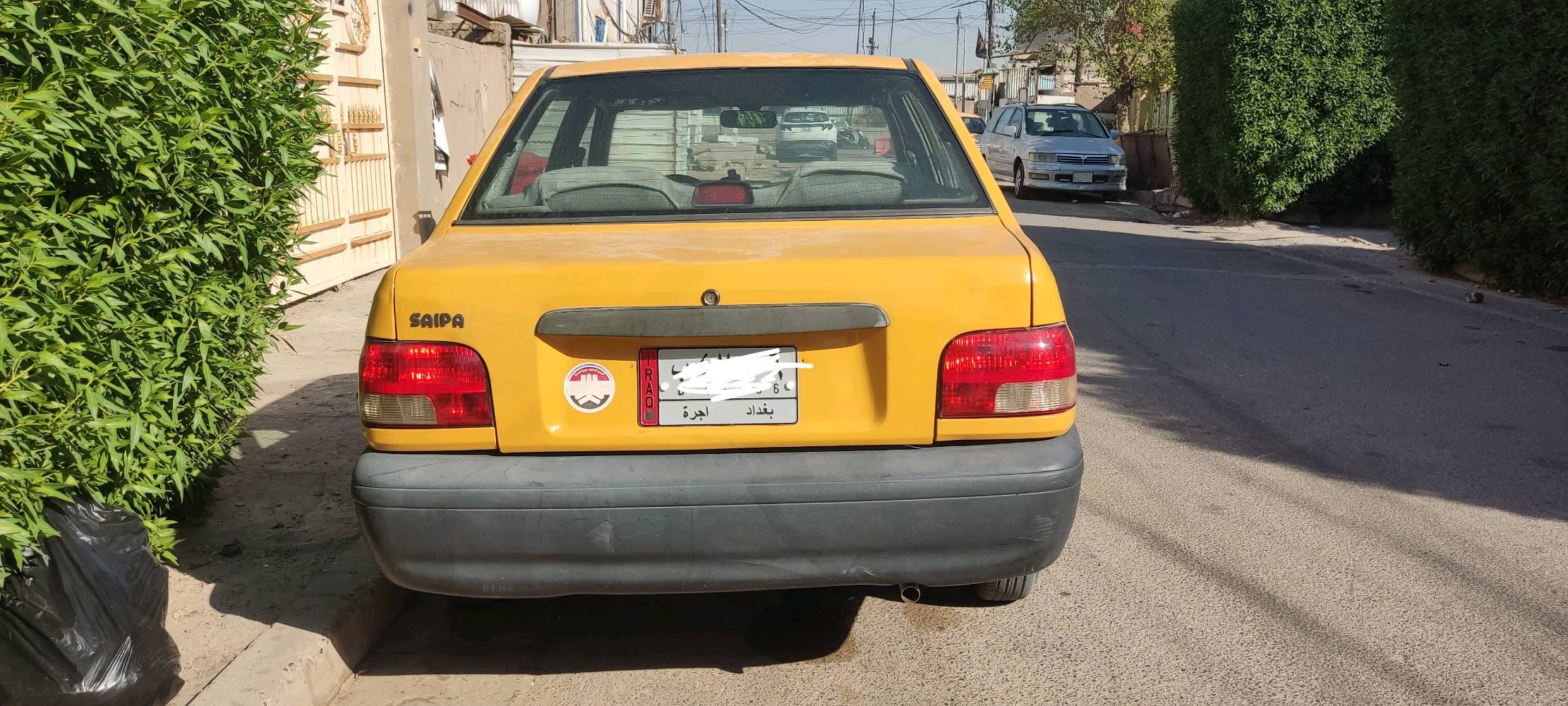 للبيع موديل 2012
شنو اسم الموديل بالضبط؟ يعني سايبا شنو: صبا / تيبا / برايد لو غيره، حتى نوضح للزبائن شنو السيارة بالضبط.: 
سايبا 2012
وين موقع السيارة هسه؟ بأي محافظة أو منطقة، وهل ممكن المعاينة هناك؟: 
بغداد زعفرانيه
المكينة والكير شغالين زين لو بيهم أي ملاحظات مثل تهريب، دكّة، أو حرارة؟: 
جيد
هل بيها تكييف شغال، والبرد مالتها قوي لو تحتاج صيانة؟: 
لا يوجد
السعر شكد نهائي؟ وهل قابل للتفاوض لو لا، وشنو طريقة البيع المفضلة عندكم؟: 
قابل للتفاوض